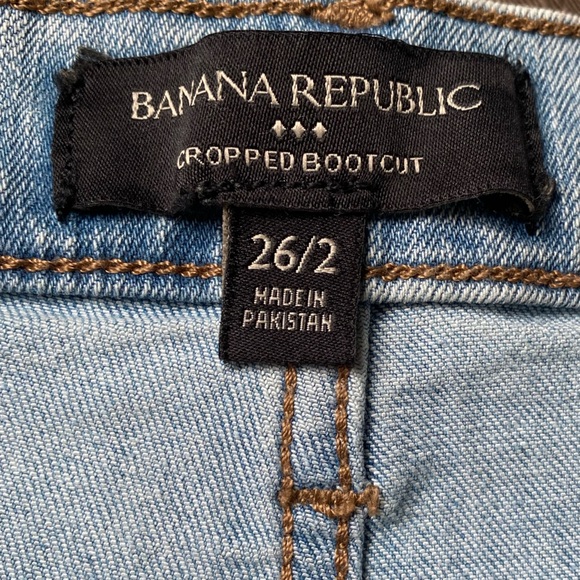 Banana Republic Light Wash Cropped Bootcut Jeans Size 26 - Picture 8 of 11